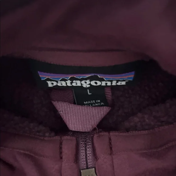 Patagonia Burgundy Fleece Quarter-Zip - Picture 4 of 5